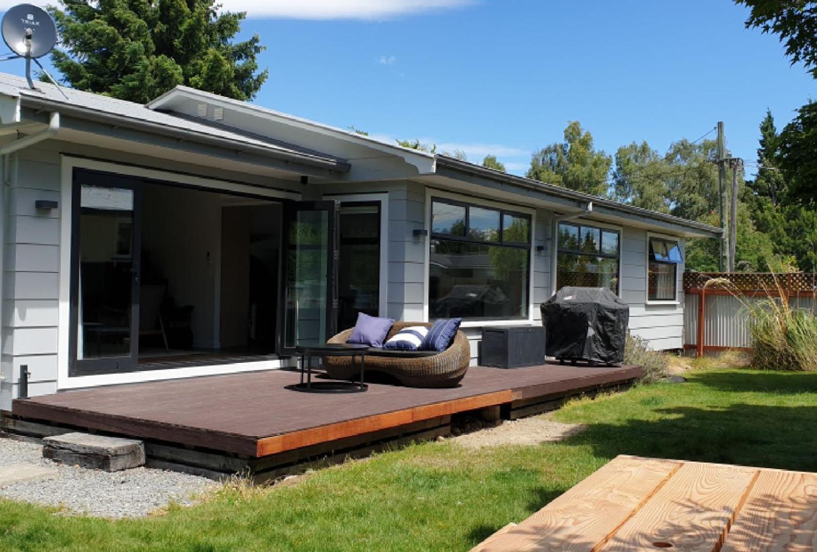 Villa Huxley Retreat à Twizel Extérieur photo
